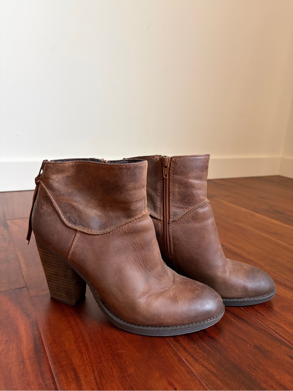 Steve Madden | Women's | Brown Leather Ankle Booties w/ Block Heel | 10